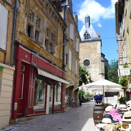 Cozy Home In Cenac-Et-Saint-Julien With Wifi Exterior foto
